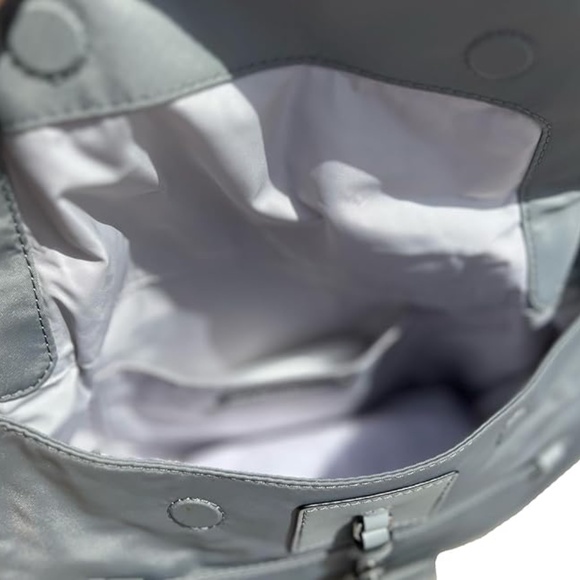 Marc Jacobs Preppy Natasha Nylon Large Crossbody Bag - Rock Grey - Picture 3 of 6